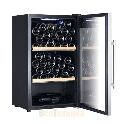 Монотемпературный винный шкаф La Sommeliere CVD40