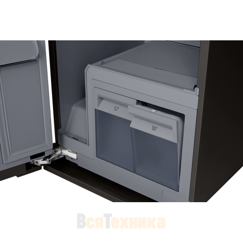 Паровой шкаф для ухода за одеждой Samsung DF10A9500CG