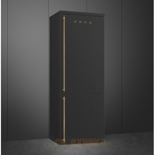 Холодильник Smeg FA8005RAO5