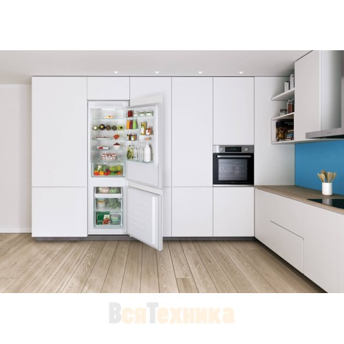 Встраиваемый холодильник Candy CBT3518FWRU