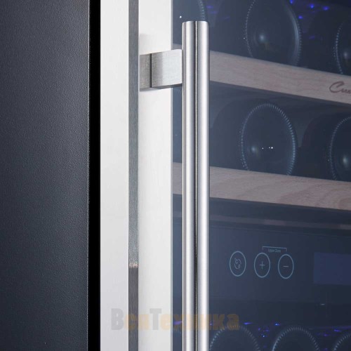 Встраиваемый винный шкаф Libhof Connoisseur CTD-46 Silver