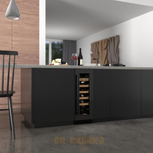 Встраиваемый винный шкаф Libhof Connoisseur CX-19 Black
