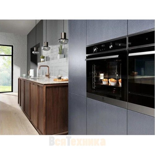 Духовой шкаф Electrolux EOD3H50TX