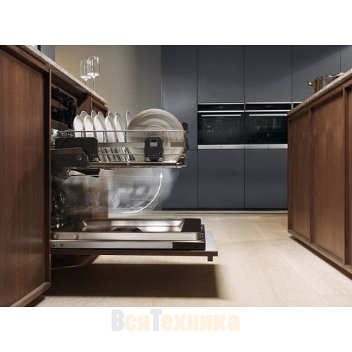 Встраиваемая посудомоечная машина Electrolux KECB8300L