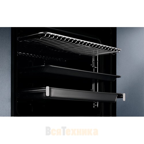 Духовой шкаф Electrolux EOF5C50BV