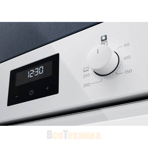 Духовой шкаф Electrolux OEF3H70TW