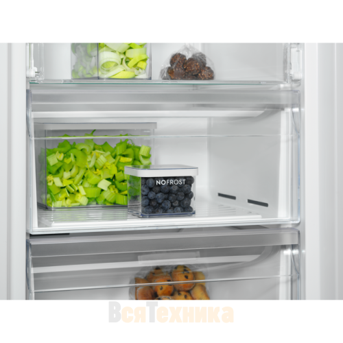 Морозильная камера Electrolux RUT5NF28W1