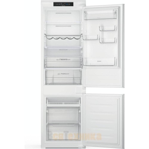 Холодильник Indesit INC18 T332