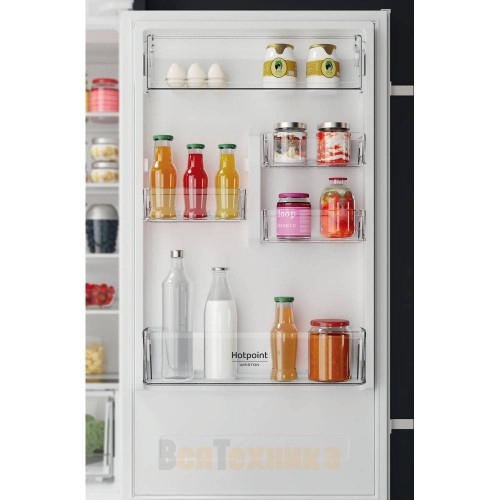 Холодильник Hotpoint HAC18 T532
