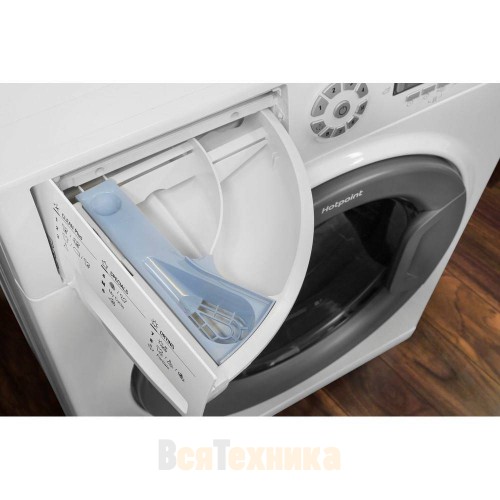 Стиральная машина с сушкой Hotpoint FDD 9640B EU