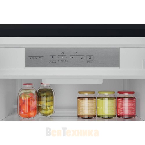 Холодильник Hotpoint HAC18 T311