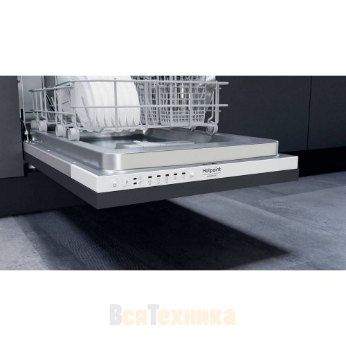 Посудомоечная машина Hotpoint HSIE 2B19