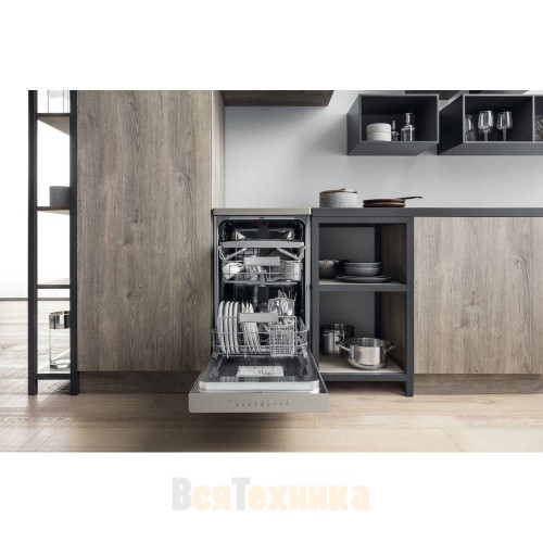 Посудомоечная машина Hotpoint HSFO 3T223 WC X