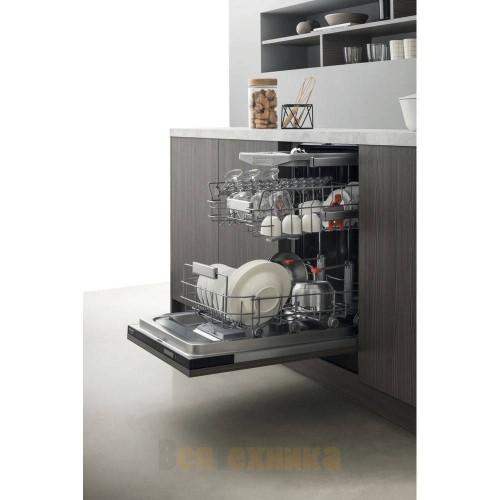 Посудомоечная машина Hotpoint HSIP 4O21 WFE
