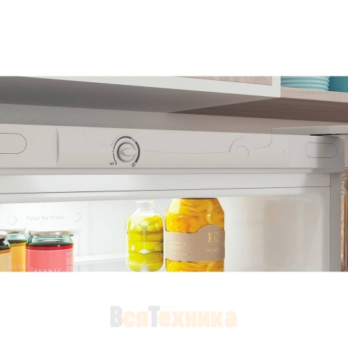 Холодильник Indesit ITS 4200 W