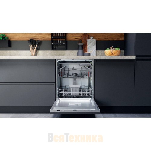 Посудомоечная машина Hotpoint HIC 3C26 C
