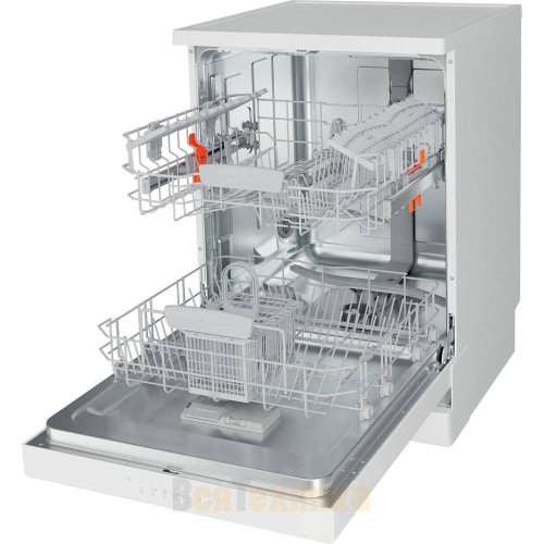 Посудомоечная машина Hotpoint HFC 3C26
