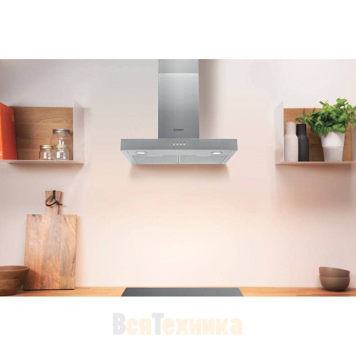 Вытяжка для кухни Indesit IHBS 6.5 LM X