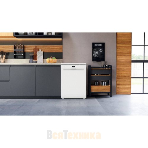 Посудомоечная машина Hotpoint HFC 3C26