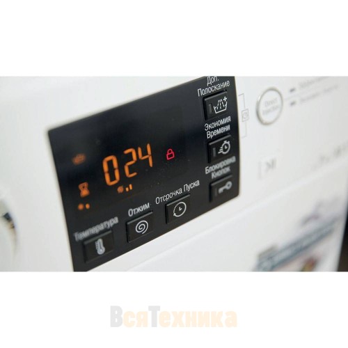 Стиральная машина Hotpoint RST 703 DW: 7 кг