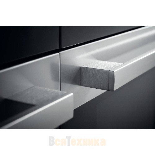 Микроволновая печь Hotpoint MP 996 IX HA