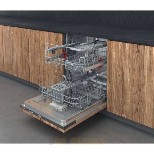 Посудомоечная машина Hotpoint HIE 2B19 C N