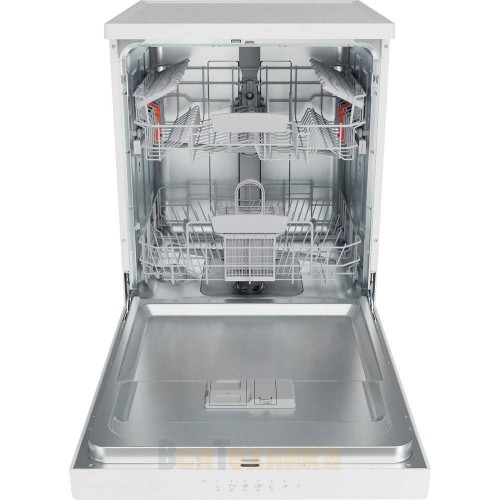 Посудомоечная машина Hotpoint HFC 3C26
