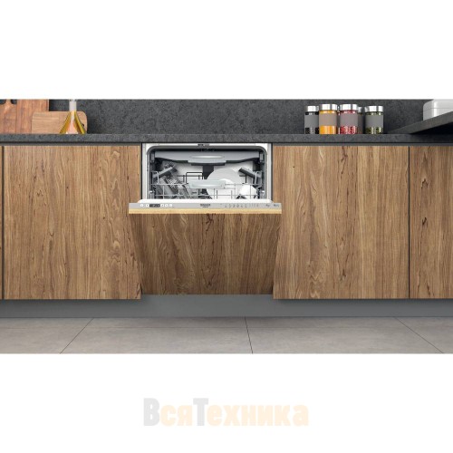 Посудомоечная машина Hotpoint HIC 3O33 WF