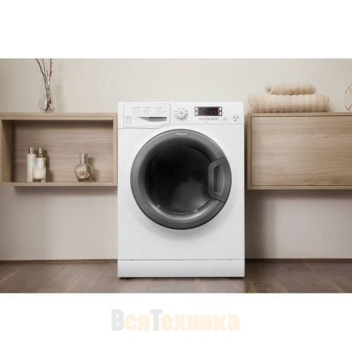 Стиральная машина с сушкой Hotpoint FDD 9640B EU