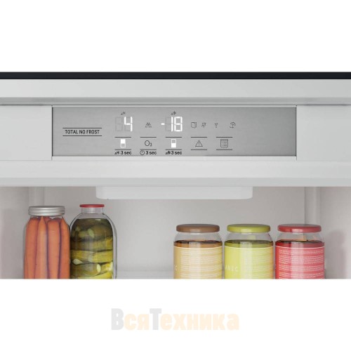 Холодильник Hotpoint HAC18 T532
