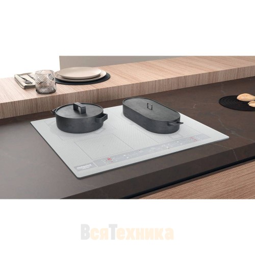 Варочная панель Hotpoint HB 8460B NE/W