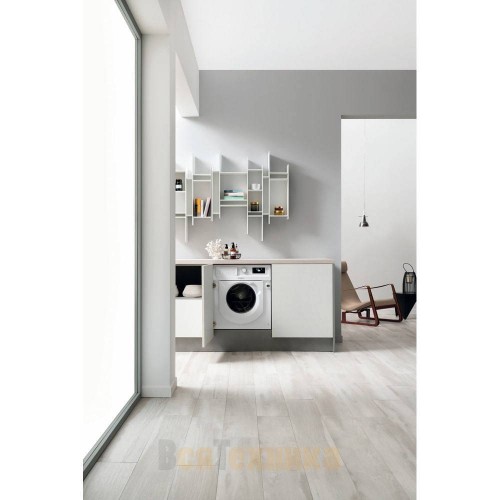 Стиральная машина Whirlpool BI WMWG 71484E EU