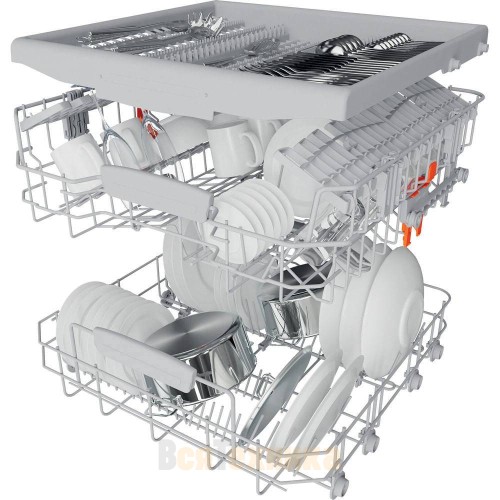 Посудомоечная машина Hotpoint HFC 3C26 F