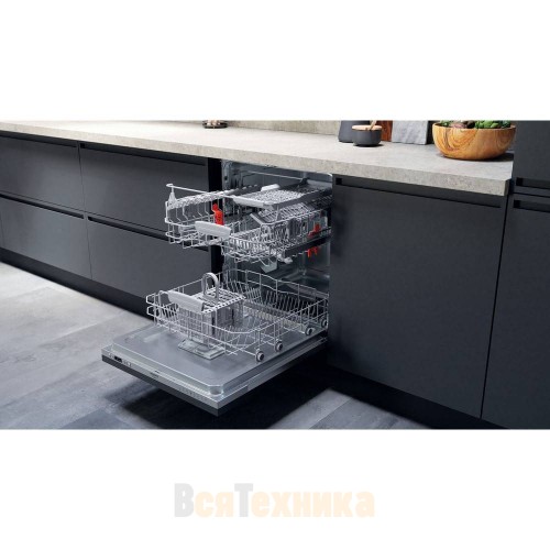 Посудомоечная машина Hotpoint HIC 3C26 C