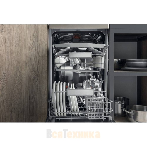 Посудомоечная машина Hotpoint HSFO 3T223 WC X