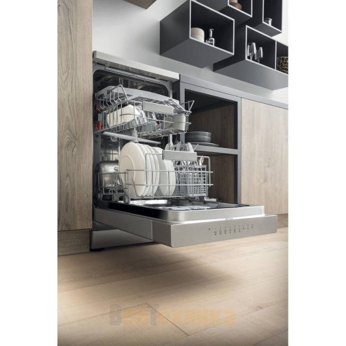 Посудомоечная машина Hotpoint HSFO 3T223 WC X