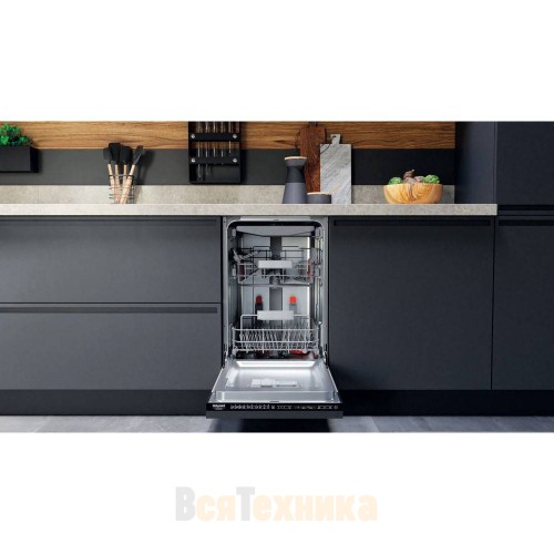 Посудомоечная машина Hotpoint HSIP 4O21 WFE