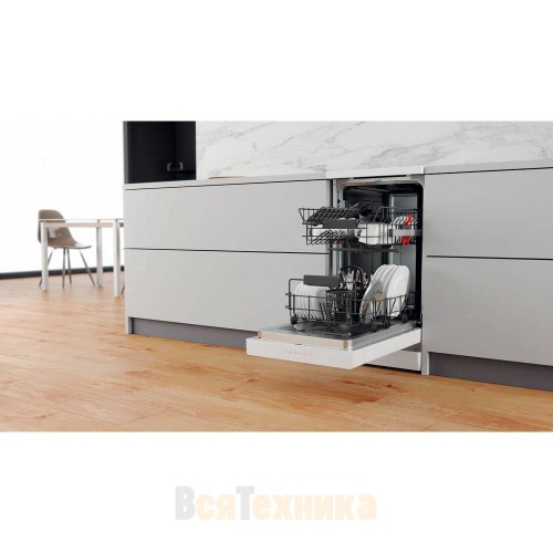 Посудомоечная машина Whirlpool WSFC 3M17