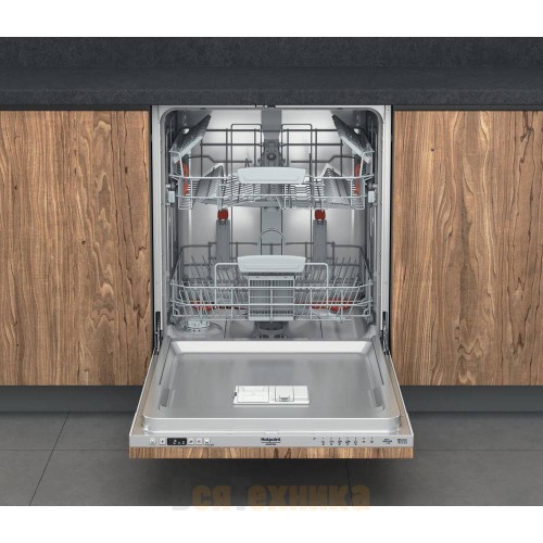 Посудомоечная машина Hotpoint HI 5030 W