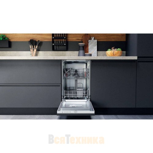 Посудомоечная машина Hotpoint HSIE 2B19