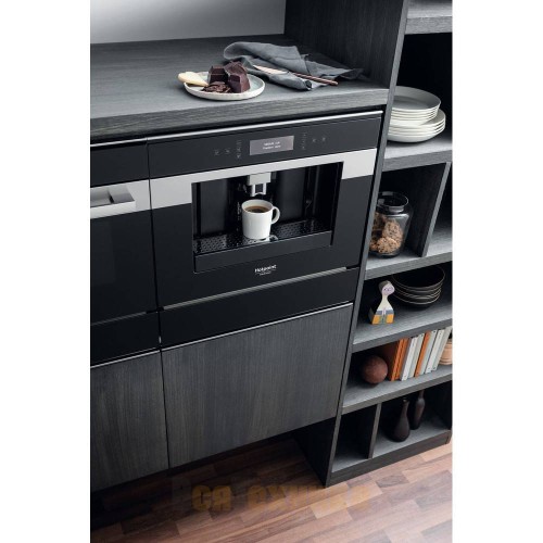 Встраиваемая кофемашина Hotpoint CM 9945 HA