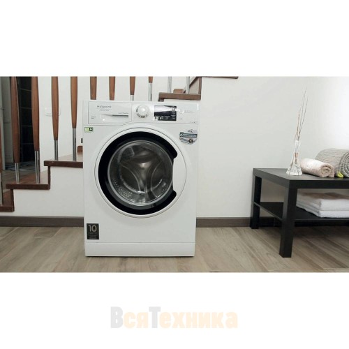 Стиральная машина Hotpoint RST 703 DW: 7 кг