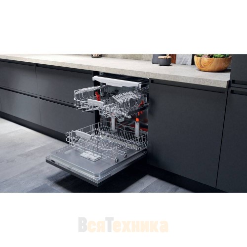 Посудомоечная машина Hotpoint HIC 3C26N WF