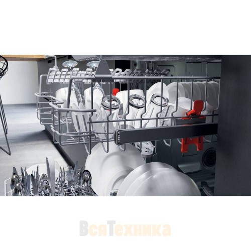 Посудомоечная машина Hotpoint HIC 3B19 C
