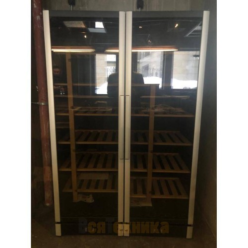 Винный шкаф Vestfrost Solutions WSBS 185 B