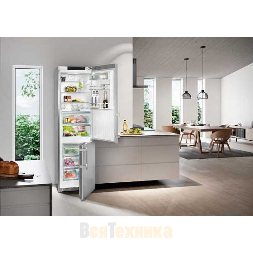 Холодильник Liebherr CBNies 4878 Premium BioFresh NoFrost