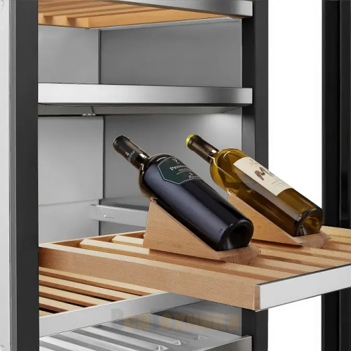 Винный шкаф Signature Kitchen Suite SKSCW242RP