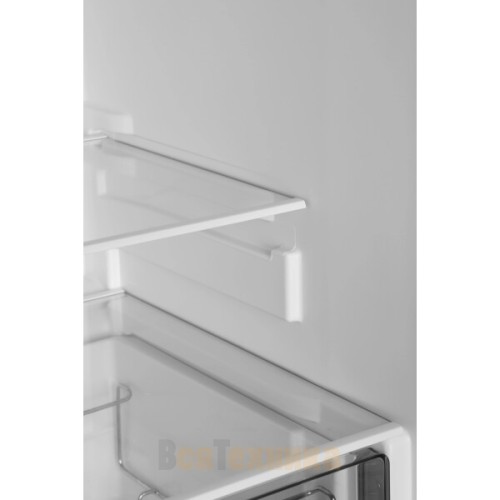 Холодильник Hyundai CC35083F белое стекло