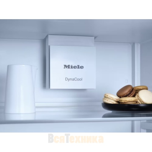 Встраиваемый холодильник Miele K 7715 E