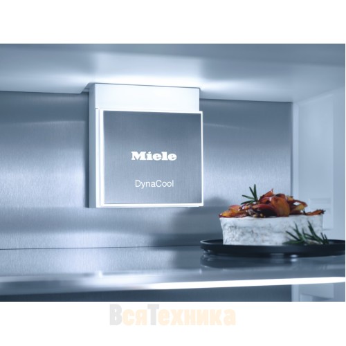Встраиваемый холодильник Miele K 7797 C R